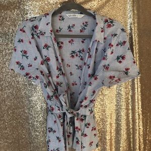 Zara Basic Floral Wrap Top